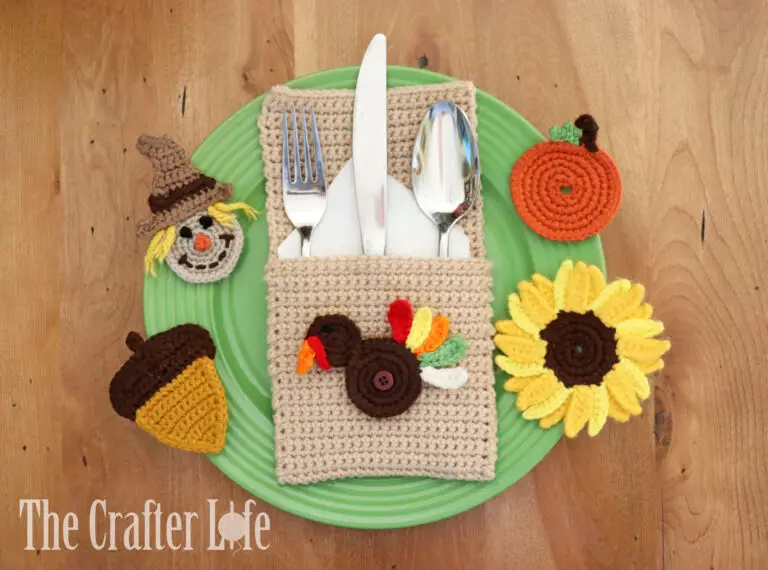 Cute as a Button Flatware Holder